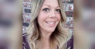 Sandra Pointer's Instagram, Twitter & Facebook