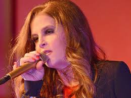 No Evidence Lisa Marie Presley's Cause of Death Was COVID-19 Vaccine
