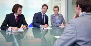 Concours ouvert aux bacheliers et aux étudiants ayant validé 1, 2 ou 3 années d'études supérieures. Concours D Entree En Ecoles De Commerce Reussir L Entretien Oral