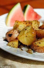 Ingredients 7 Potatoes Petite Sized 4 Gallic Cloves Diced 1 3 C Green Bell Peppers Potato Breakfast Recipes Breakfast Potatoes Roasted Breakfast Potatoes