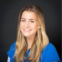 Danielle Lipscomb's Instagram, Twitter & Facebook