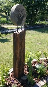 4,5 von 5 sternen 52. Skulptur Gartenstele Holz Metall Sandschleifstein Skulpturen Garten Holz Im Garten Skulpturen