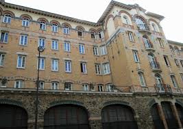 Depuis 1926, c'est un établissement de l'armée du salut destiné à l'accueil des jeunes filles. 11 Paris11 Rue De Charonne Palais De La Femme Au Fil De Mes Promenades