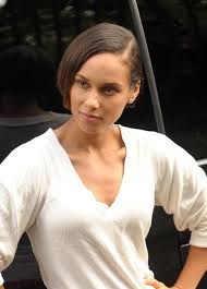 Alicia keys, singfest aug 2008. Alicia Keys Latest Hairstyle Short Bob Haircut Hairstyles Weekly