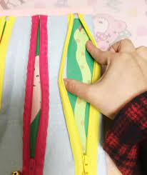 手作りおもちゃ ジッパーのおもちゃ 手作りおもちゃ 手作りおもちゃ 1歳 幼児 おもちゃ