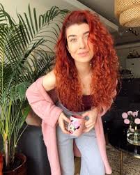 Oyunculuk performansı ile büyük beğeni toplayan aslıhan güner, kendisi gibi oyuncu olan mert kılıç ile evlidir. Aslihan Guner Ustsuz Guneslendi Fotograflari Foto Galerisi Foto Haberleri