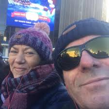 Please can I ask how to do a beef roasting joint in my dual zone, I'd like  it pink but not bloody, is dehydrate an option? I've never used this  option. It's