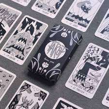 Tarot Non Conventionnel On Behance Em 2020 Com Imagens Jogos De Cartas Bruxas Arte