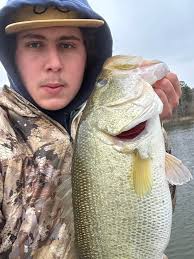 Practice is a wrap here at Sam Rayburn. Big ones are far and few between  but we're gonna run around chasing one like these! Danielle Stack Agency  Bigs Only C. Blackwell Cattle