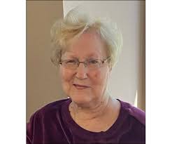 Carol Goodlett's Instagram, Twitter & Facebook