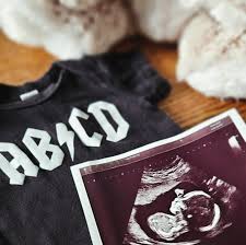 Tucker Bain (@villain_acrylic) • Instagram photos and videos