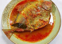 Bersihkan ikan gabus, cuci, lalu balur dengan air perasan jeruk baca juga: Cara Buat Asam Pedas Ikan Bawal Yang Enak Untuk Jualan Resep Masakan Harian