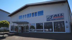 Die nächste deutsche bank ist in wetzlar ungefähr 8.8km weit weg von ihnen. Fanshop Informationen Eintracht Frankfurt Stores
