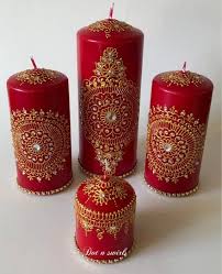 Handmade Red Gold Henna Inspired Candle Set Perfect For Wedding Table Decor Eid Decor Wedding Cen Henna Candles Candle Wedding Centerpieces Candle Inspiration