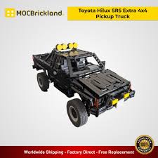 Now as you all know, the 1985 was a special truck because it combined a fuel injected 22r motor, and the tougher solid axle/leaf spring front end setup. Toyota Hilux Sr5 Extra 4x4 Pickup Truck Moc 43124 Technic Back To The Future Movie Designed By Rm8 Brickgarage Moc Brick Land