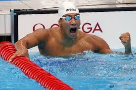 El nadador tunecino ahmed hafnaoui gana, a sus 18 años, la prueba de 400 metros estilo libre masculino y la leyenda de la natación michael phelps analiza el nuevo 'mundo' de la competición en. 6sqrmuks58bxxm