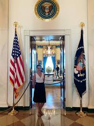 Zillow has 1,855 homes for sale in washington dc. Im Wohnzimmer Des Amerikanischen Studium Studieren Weltweit