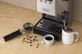 Now you can bring a petite version of this trusted workhorse home to craft cafe quality espresso drinks with the la marzocco linea mini. Types Of Coffee Machines Choose Yours Blog Coffeedesk Com