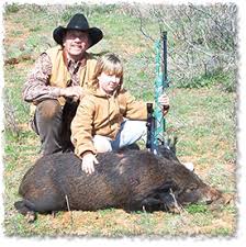Your 3 day 2 night south texas hog hunt package includes accommodations, all meals and the use of the pool and cabana for relaxation after the hunt. Hog Hunting In Texas Texas Trophy Whitetail Hunting Trophy Mule Deer Hunts Turkey Hunting