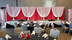 Designed to fit any chair, our high end chair covers represent the latest fashions, and our custom bands and brooches proudly serving seattle schedule appointment. Linen And Chair Cover Rentals In Seattle Your Vision Our Innovation
