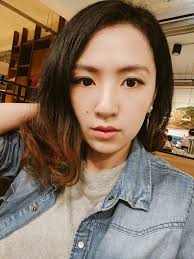 母親節放自拍照絕對是合情合理的事情吧晚上再來放跟嫩嬰的合照🥰