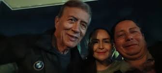 No sé a ciencia cierta si el día que tú naciste, nacieron todas las flores,  pero de lo que si estoy seguro es que a tu lado mis ilusiones renacen todos  los