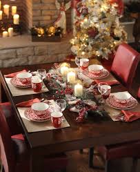 40 Christmas Table Decors Ideas To Inspire Your Pinterest Followers Easyday Christmas Table Settings Christmas Decor Trends Christmas Table