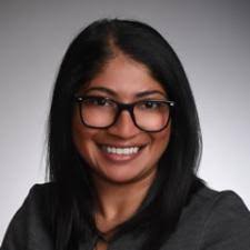 Kinali Patel's Instagram, Twitter & Facebook