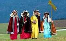 Am donnerstag berät die expertenkommission gecko das nächste mal mit den landeshauptleuten. Geweihte Kreide Und Uppige Kuchen Zum Dreikonigstag Chiemgau Blatter 2020 Traunsteiner Tagblatt