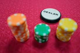 As the main editor of this site, i've been participating in regular home poker games for the last few years. How To Set Up A Private Online Poker Game At Home Oddschecker