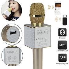 The microphone weights like a feather thus easy to handle and can be used as a speaker. Gold And Silver Karaoke Bluetooth Speaker Microphone Q9 Rs 795 Piece Id 18132560597