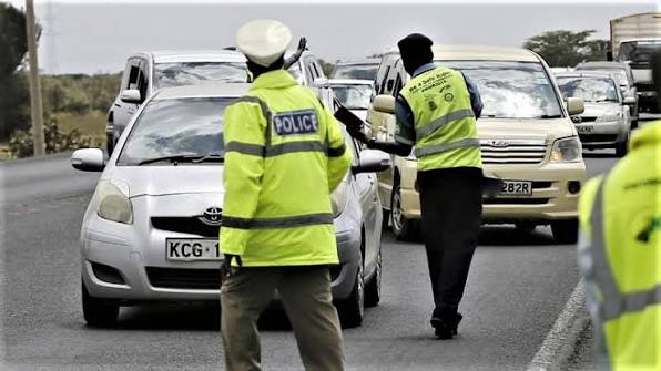 National Police Service says any police officer in uniform is legally allowed to enter your car during inspection as enshrined in the Traffic Act. Traffic Act (CAP 403): It is lawful for