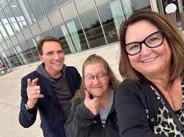 Owner/Trainer Sweep Top Filly/Mare Paces By Jay Wolf for Hollywood Gaming  at Dayton Raceway (Conrad photo) Trainer Virgil Morgan, Jr. and owner Odds  On Racing swept the top two filly and mare