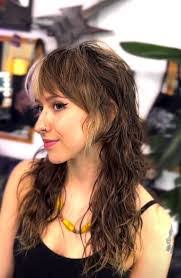 Beth Beech's Instagram, Twitter & Facebook