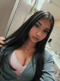 Stylish Outfit Inspiration for Going Out