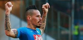 Marek hamsik adalah seorang pemain sepak bola profesional yang berasal dari slovakia. Tyden Cz Hamsika Chteji Tri Cinske Kluby Je To 60 Na 40 Tvrdi Jeho Otec