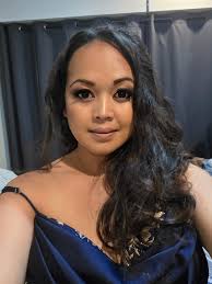 I wanna lay up watch scary movies 🥹 smoke woods ❤️😮‍💨