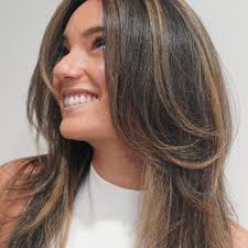 How to Lighten Your Hair Without Damage At Home?