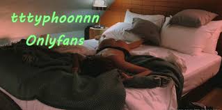 คลิปหลุด Onlyfans tttyphoonnn น้องใต้ฝุ่นคนเดิมอีกแล้ว  ครั้งนี้กับการปลุกปล้ำผัวด้วยการให้ผัวรัวนิ้วที่หัวนม  ซับไทยแบบคุณภาพอีกตามเคย - เย็ดยับ.com