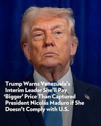 🔗: bit.ly/4qeNSeE President Donald Trump has issued a warning to  Venezuela's interim leader, Delcy Rodríguez, following the capture of the  country's President Nicolás Maduro and his wife, Cilia Flores. 📷: Nicole  Combeau/Bloomberg