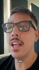 Alexander Lorenzo's Instagram, Twitter & Facebook