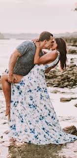 Our Engagement Session A Southern Drawl Blue Floral Maxi Dress Dresses For Engagement Pictures Baby Blue Maxi Dress