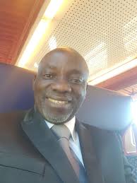 Good day great farmers…. Can anyone link me with an institution that  provide training in cocoa production.