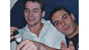 Cy Garrett is fundraising for Cancer Research UK