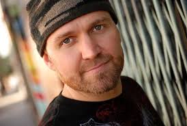 Experts spill the best website for décor decisions