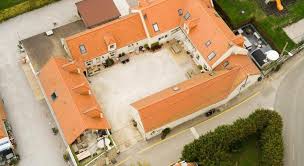 We provide random chat with cool individuals worldwide. Le Chat Perche Escalles 2020 Neue Angebote Hd Fotos Bewertungen