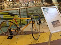 (4) proprietarii imobilelor pe care sunt amplasate mijloace de publicitate sunt obligaţi să permită executarea lucrărilor pentru amplasarea acestora numai în baza autorizaţiei de. Mai 2017 Infoinsider Ro