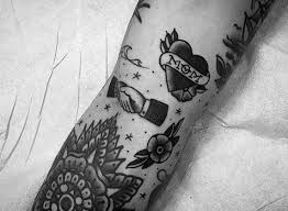 Arm Small Black And Grey Ink Traditional Mom Tattoo Ideas For Males Mom Tattoo Designs Tattoo Designs Men Mom Tattoos