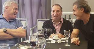 Te guste o no la tiene clara. Como Son Los Dias De Carlos Bilardo Tras Dejar La Clinica Donde Estaba Internado Con La Familia Cerca Y Mirando Futbol Todo El Tiempo