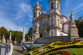 Receber relógio guimarães html grátis para seu site ou escolher os relógios avançados para praticamente qualquer cidade do. Braga Guimaraes Day Trip From Porto Yellow Bus Tours